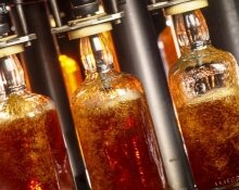 Роспотребнадзор нашел в виски Jack Daniel’s подозрительные вещества. 