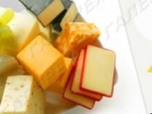 РФ может повысить пошлины на сыры и масло