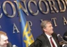 Ющенко похвалил фондовый рынок и обратил внимание на аграрный. 